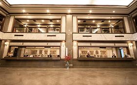 Diamond Plaza Hotel